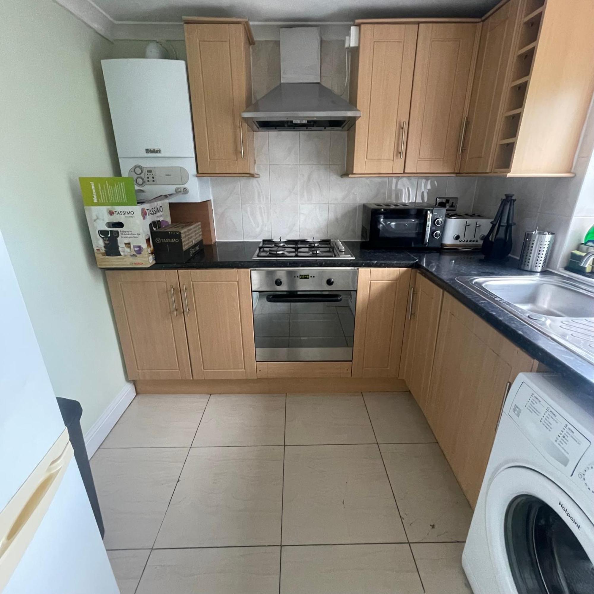 Entire 3 Bedroom Home - Minutes To Emirates Stadium! Londra Exterior foto